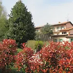 Casa Violetta Landhuis Agrate Conturbia