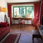 Casa Violetta * Аграте-Контурбия