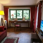 Летний дом Casa Violetta Аграте-Контурбия