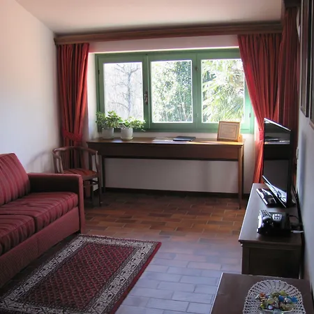 Lantställe Casa Violetta *