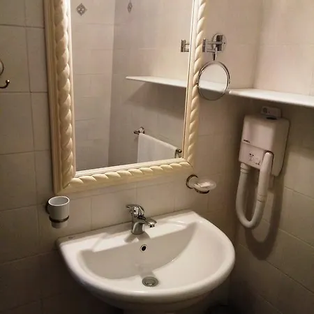 Kır Evi Casa Violetta Agrate Conturbia