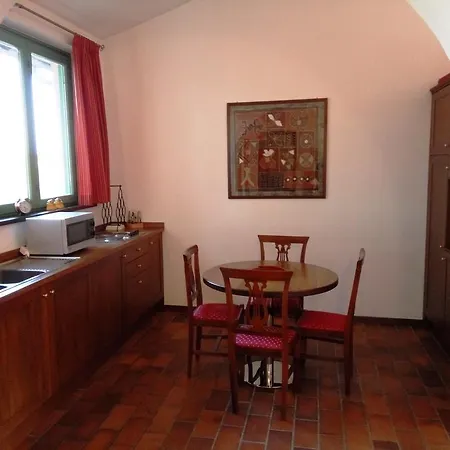 Casa Violetta Agrate Conturbia