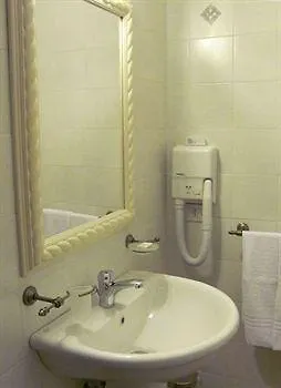 Casa Violetta Agrate Conturbia