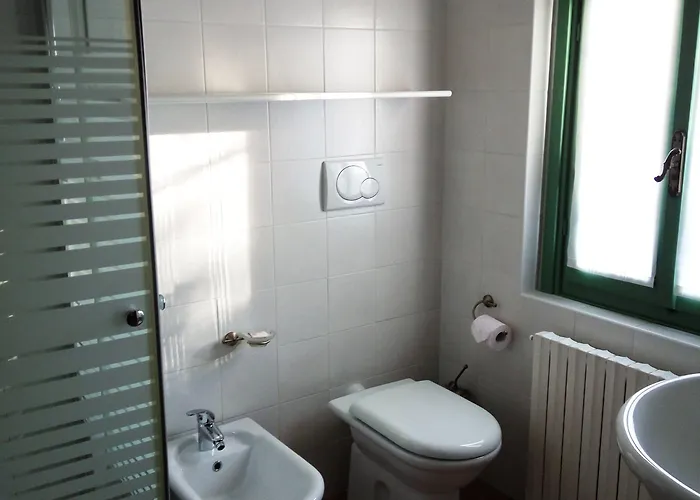 Country house Casa Violetta Agrate Conturbia