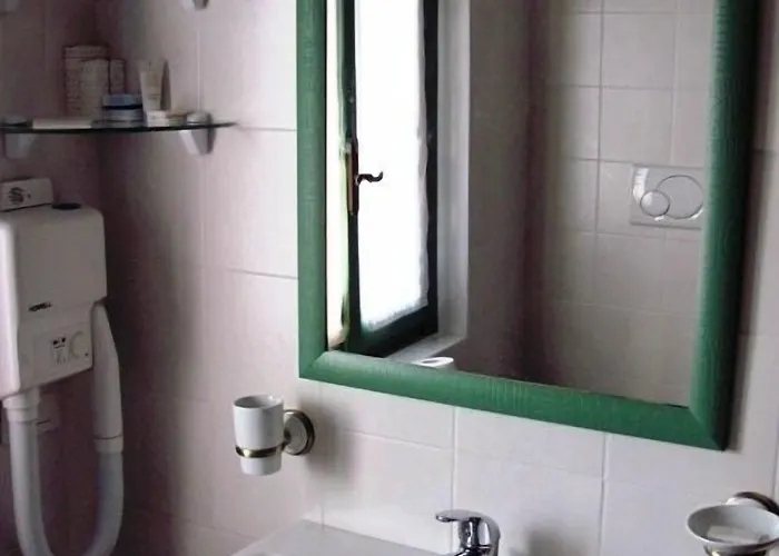 Casa Violetta Agrate Conturbia