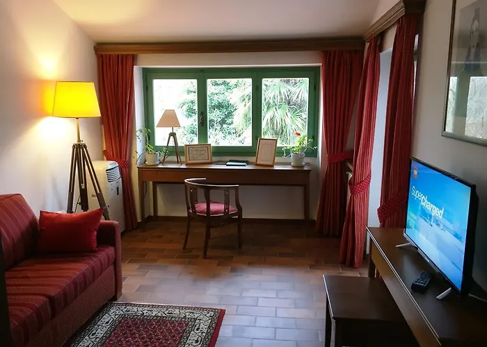 Country house Casa Violetta Agrate Conturbia