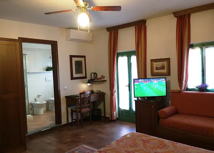 Country house Casa Violetta Agrate Conturbia